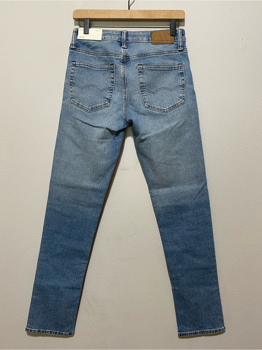 NWT American Eagle Airflex +  Men’s Slim Fit Blue Jeans 28x30